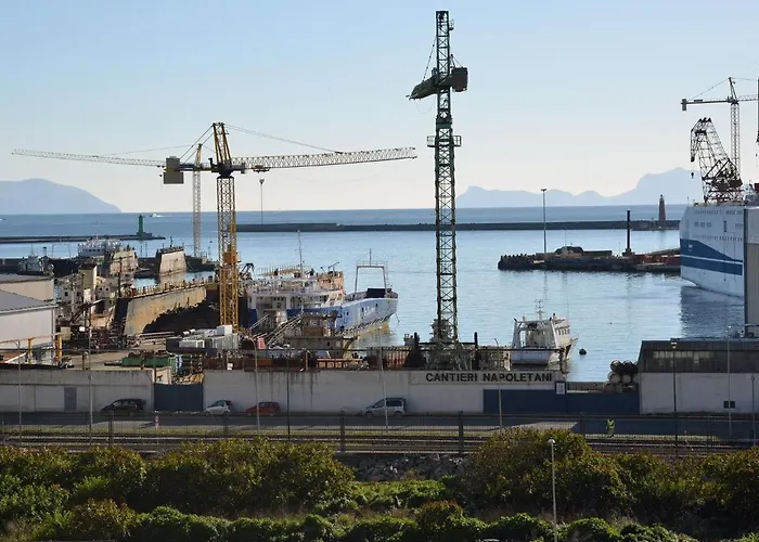 Urban Jungle Rooms Napoli